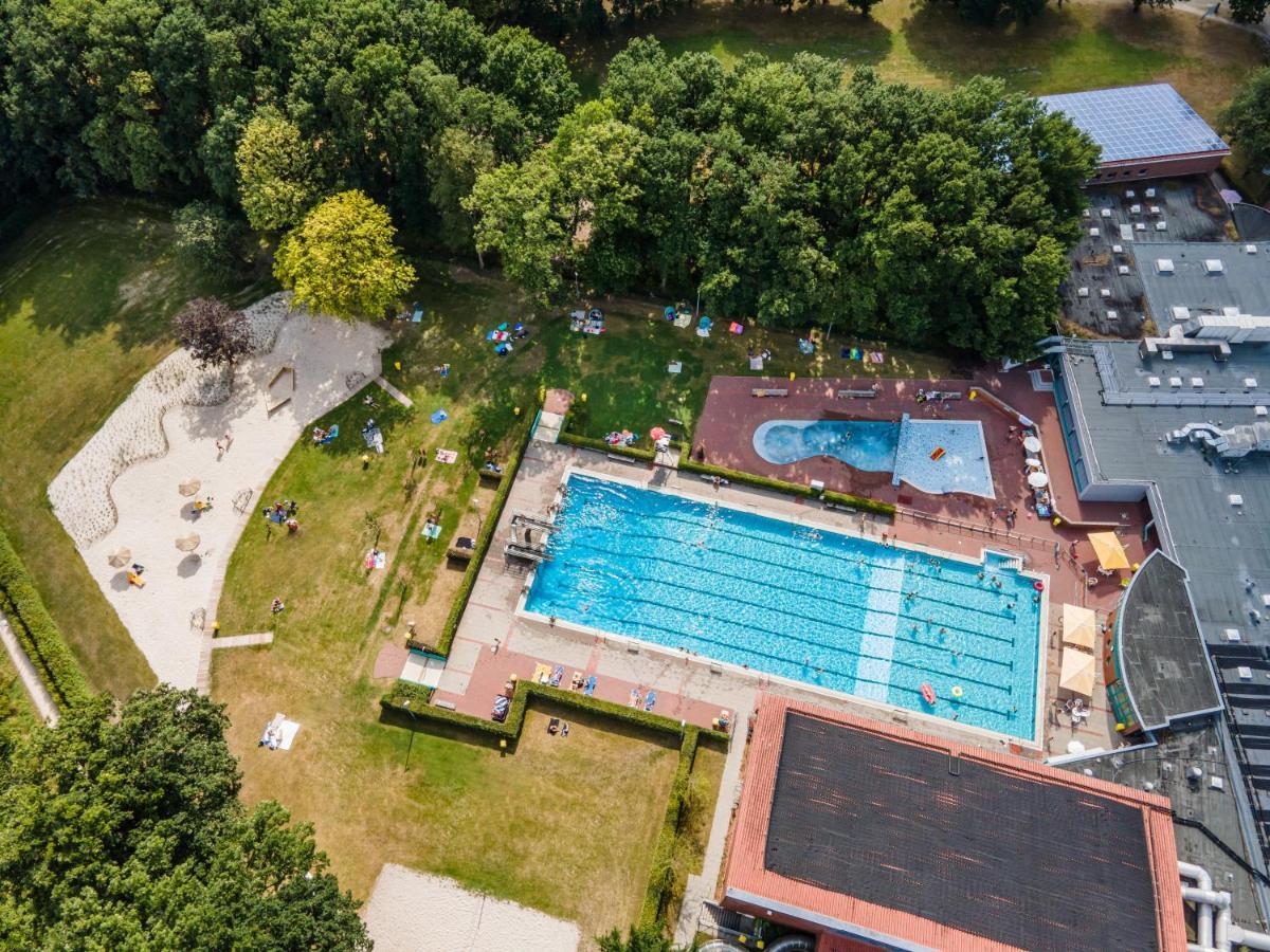 Hoessensportzentrum Westerstede Exterior foto